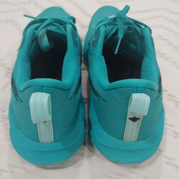 ASICS Novablast 5 Men's Size 12 Excellent Condition - Picture 5 of 14